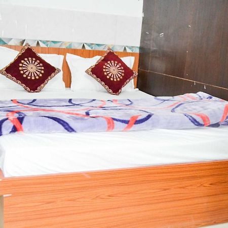 Hotel O New Jp Hotel Meerut Exterior foto